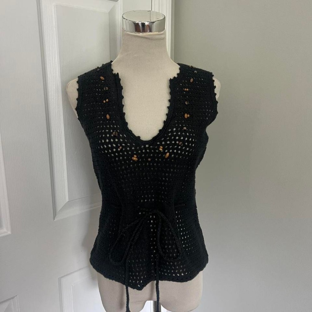 BLACK EXPRESS CROCHET‎ BEADED TIE WAIST TANK TOP